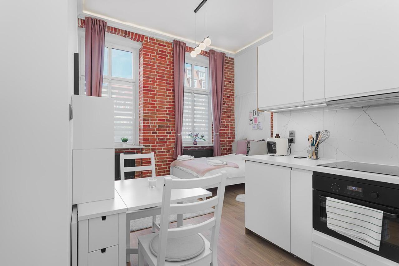 Princess Dream Apartment In The Heart Of Вроцлав Екстериор снимка